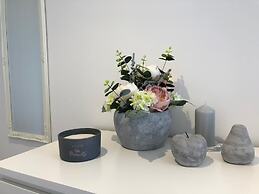 Stunning one bedroom apartment by Creatick