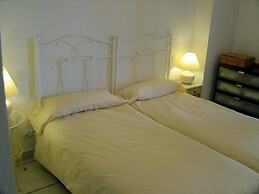 VenAVera C10A - Ground floor Garden 3Bedrooms/2Baths Beachfront, WIFI