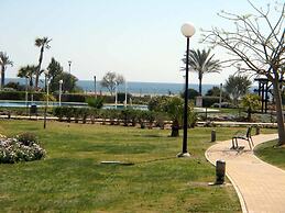 VenAVera C10A - Ground floor Garden 3Bedrooms/2Baths Beachfront, WIFI