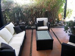 VenAVera C10A - Ground floor Garden 3Bedrooms/2Baths Beachfront, WIFI