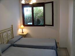VenAVera C10A - Ground floor Garden 3Bedrooms/2Baths Beachfront, WIFI