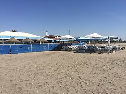 VenAVera C10A - Ground floor Garden 3Bedrooms/2Baths Beachfront, WIFI
