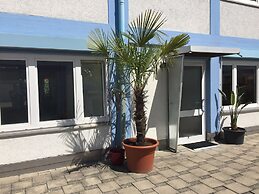 Carli's Bed-No-Breakfast