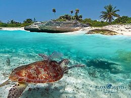 Playa Suites Apartment