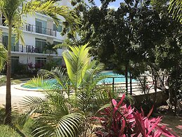 Playa Suites Apartment