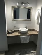 Playa Suites Apartment