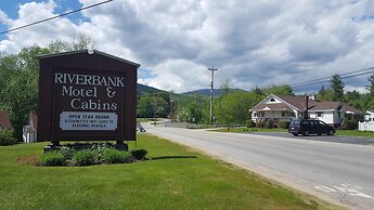 Riverbank Motel and Cabins