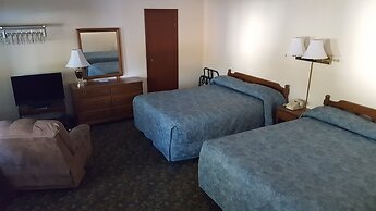 Riverbank Motel and Cabins