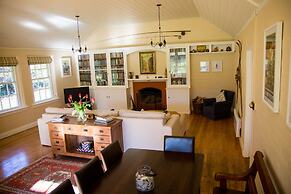 Coldstream Estate - The Whare