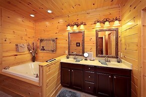 Moonstruck Apartment 1