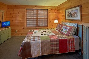 Moonshiners View Apartment 2