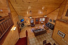 Sweet Tranquility Pool Lodge Apartment 4