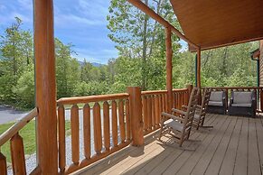 Uwoduhi Pool Lodge Apartment 6