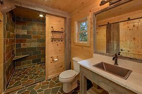 Big Sky Lodge Apartment 2