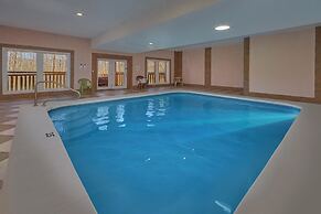 Indoor Pool Beauty Apartment 5