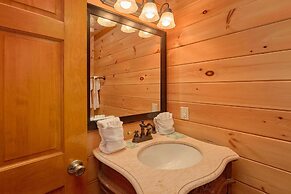 Indoor Pool Beauty Apartment 5