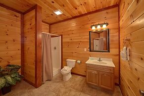 Pool Movie 1 Apartment 6