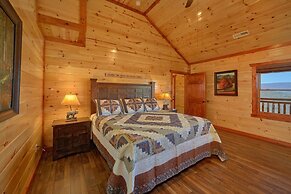 Summit Pool Lodge Apartment 6