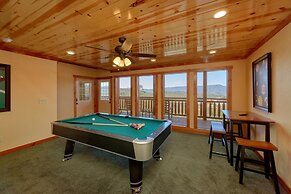 Summit Pool Lodge Apartment 6