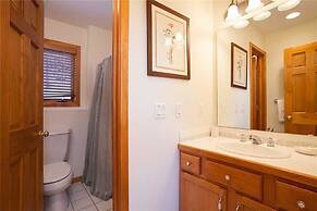 Ski Trail Lodge II