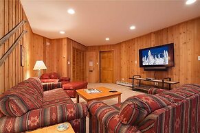 Ski Trail Lodge II
