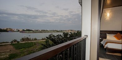 Hoi An Silk River Villa