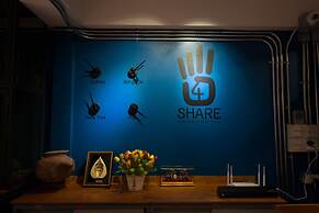 4Share Hostel - Adults Only