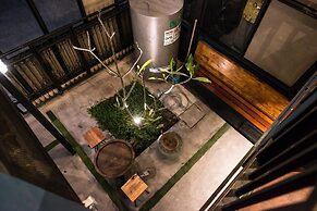 4Share Hostel - Adults Only