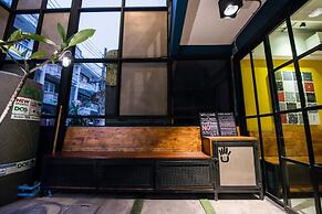 4Share Hostel - Adults Only