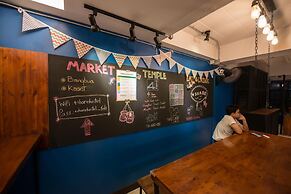 4Share Hostel - Adults Only