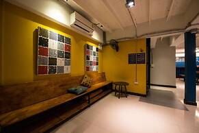 4Share Hostel - Adults Only