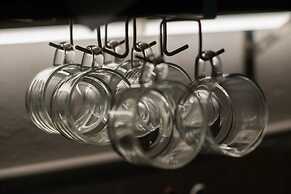 4Share Hostel - Adults Only