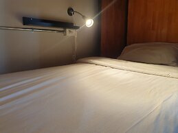 4Share Hostel - Adults Only