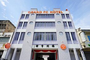 Grand FC Hotel