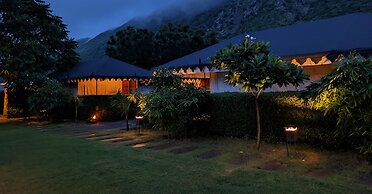 Foothill Pushkar Resort