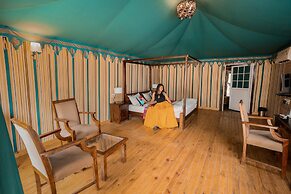 Foothill Pushkar Resort