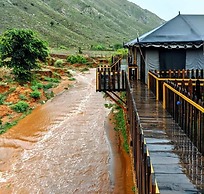 Foothill Pushkar Resort