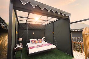 Foothill Pushkar Resort