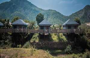 Foothill Pushkar Resort