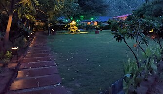 Foothill Pushkar Resort