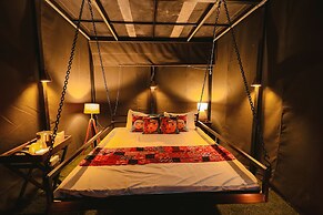 Foothill Pushkar Resort