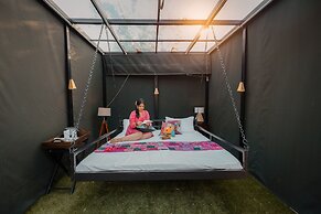 Foothill Pushkar Resort