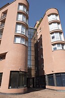 New, Spacious, Bright, Elegant Loft Apartment With Balcony. Opposite t