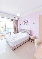 The City Gate Hotel