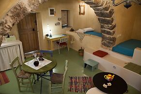 Sitanos Forgotten Neighborhood