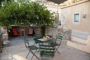 Sitanos Forgotten Neighborhood