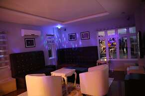 Kiniz Luxury Apartments