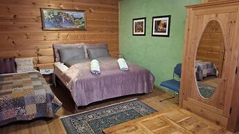 Alfasteinn Country Home Guesthouse