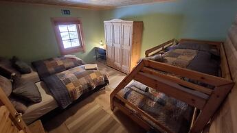 Alfasteinn Country Home Guesthouse