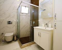 Cesme Kale Tas Apart